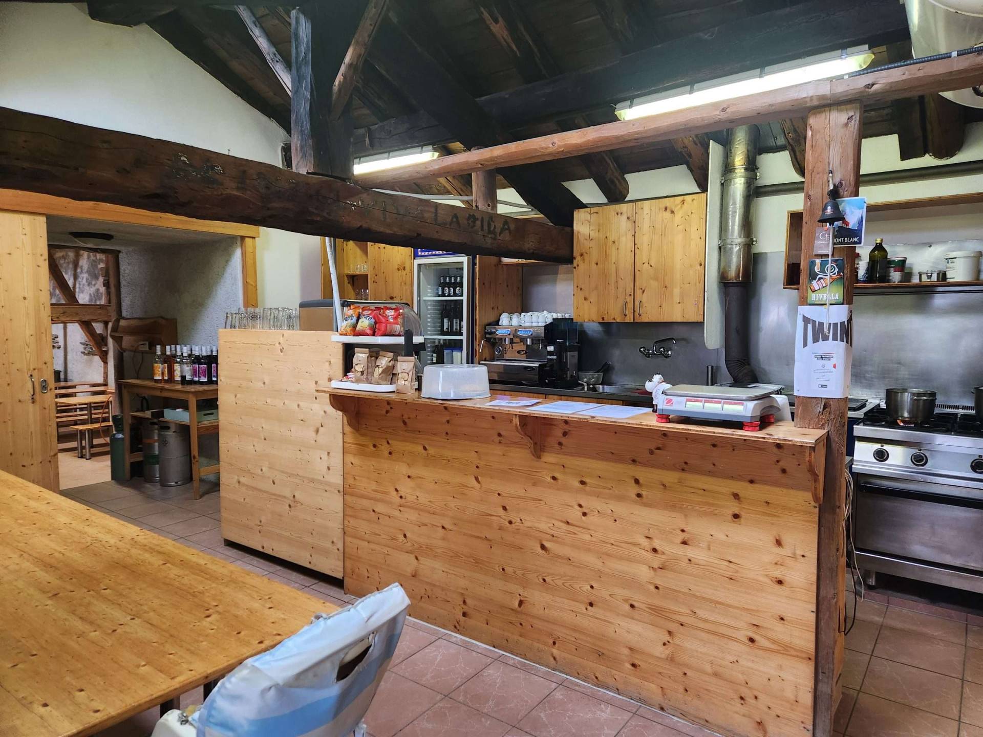 bar counter at alpage de la peule