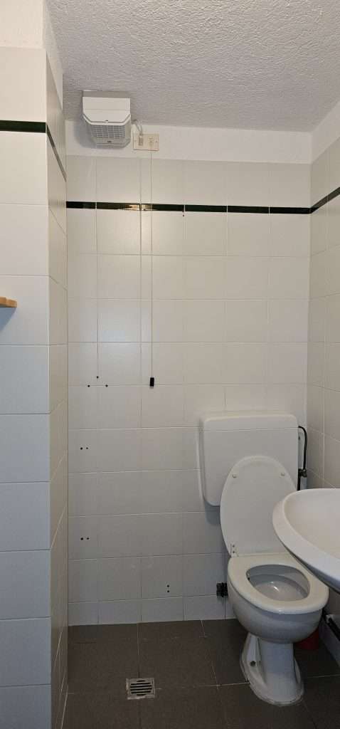 Toilet facilities at rifugio elena