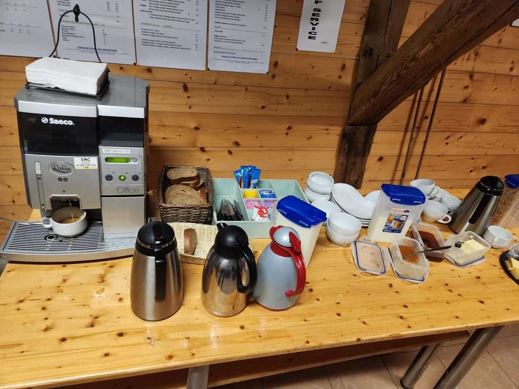 breakfast items at alpage de la peule