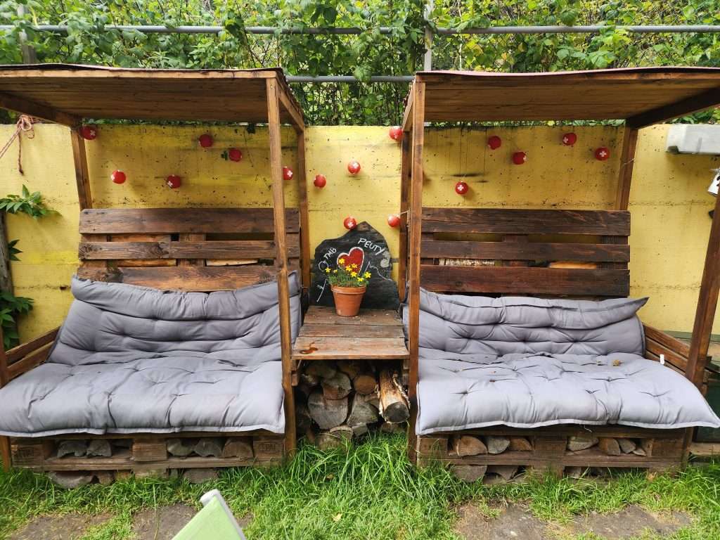 Lounge seating at refuge le peuty's outdoor terrace